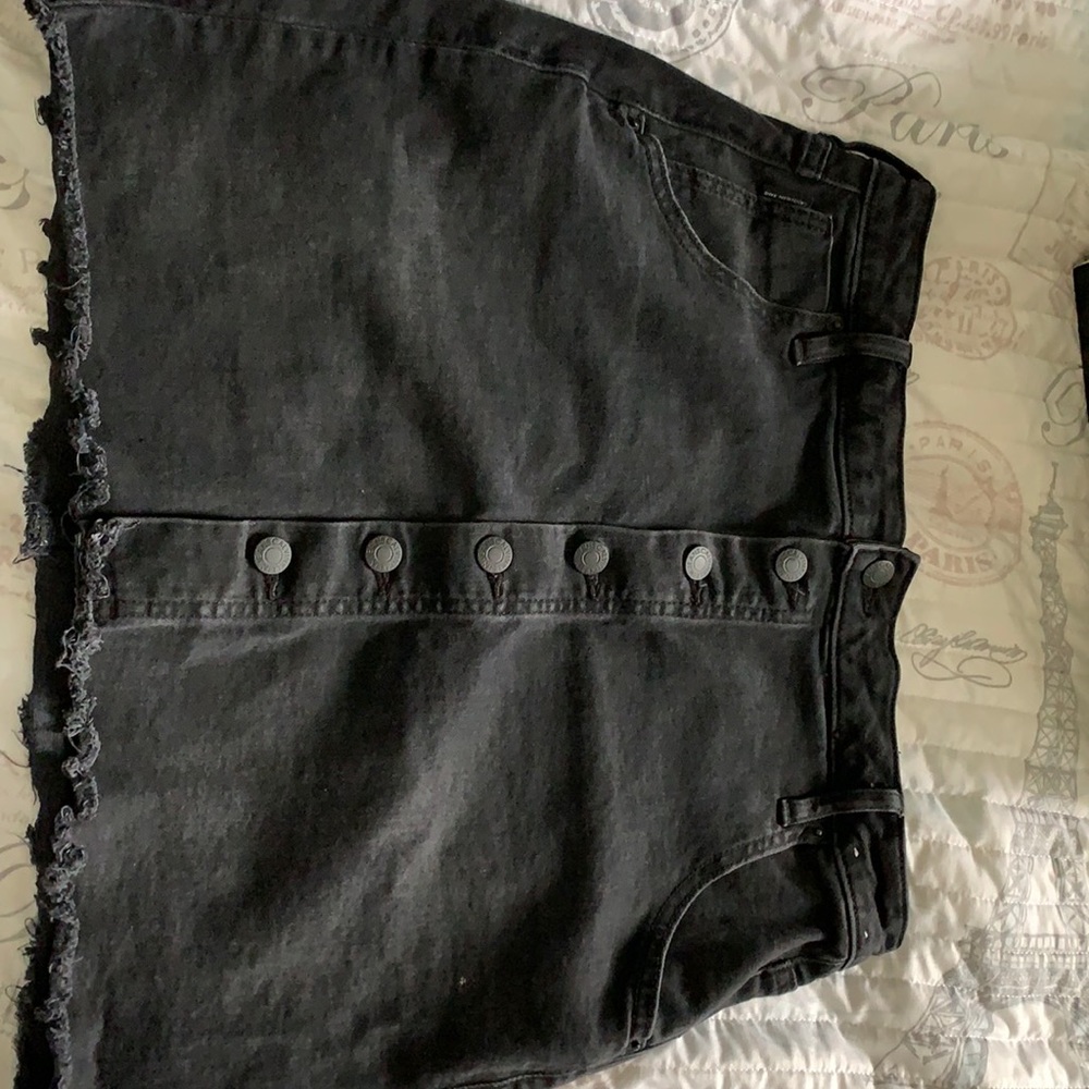 Calvin Klein skirt worn once but too short for me